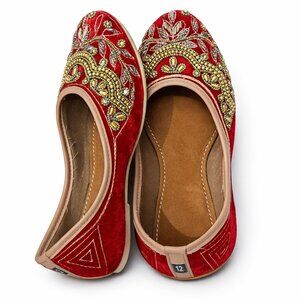 Red Velvet Hand-Embellished Juttis – Gold Beaded -NEW- Size 12 (India)